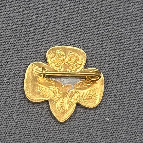 VTG Girl Scout Pin Lot Gold Tone & Enamel Badges Trefoil Emblem Uniform Insignia - Picture 9 of 15